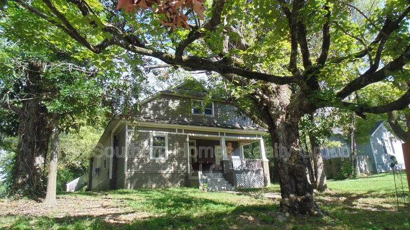 1113 Knoxville Avenue - 2