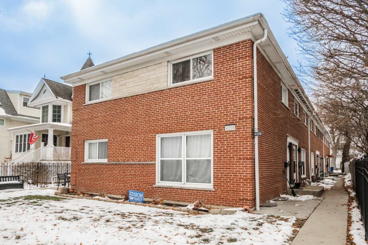 4216 N Kedvale Avenue unit: D