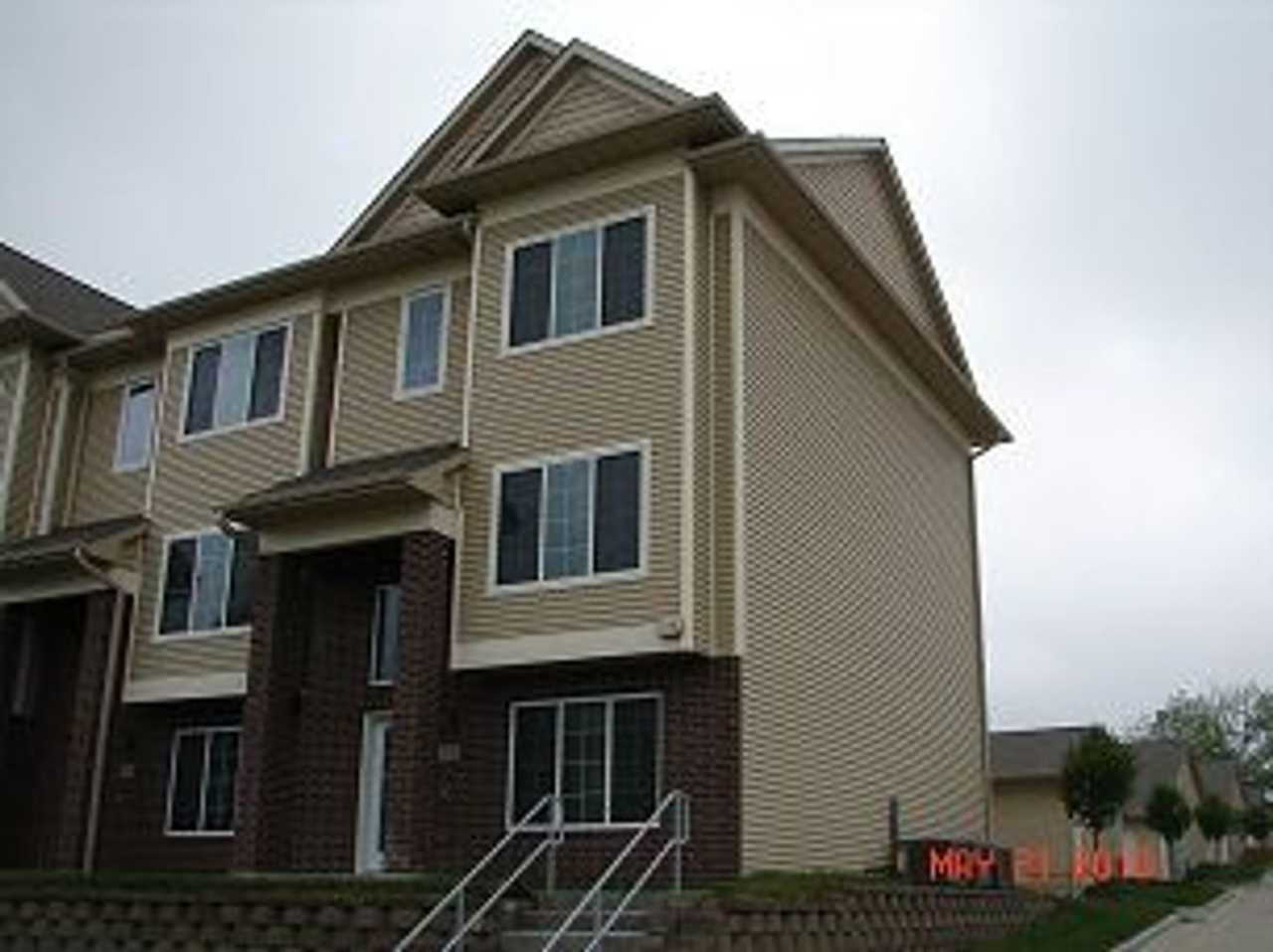 AVAILABLE 2026!! 2 Bedroom Condo