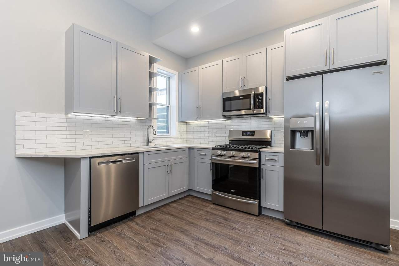 1520 FRANKFORD Avenue unit: 1