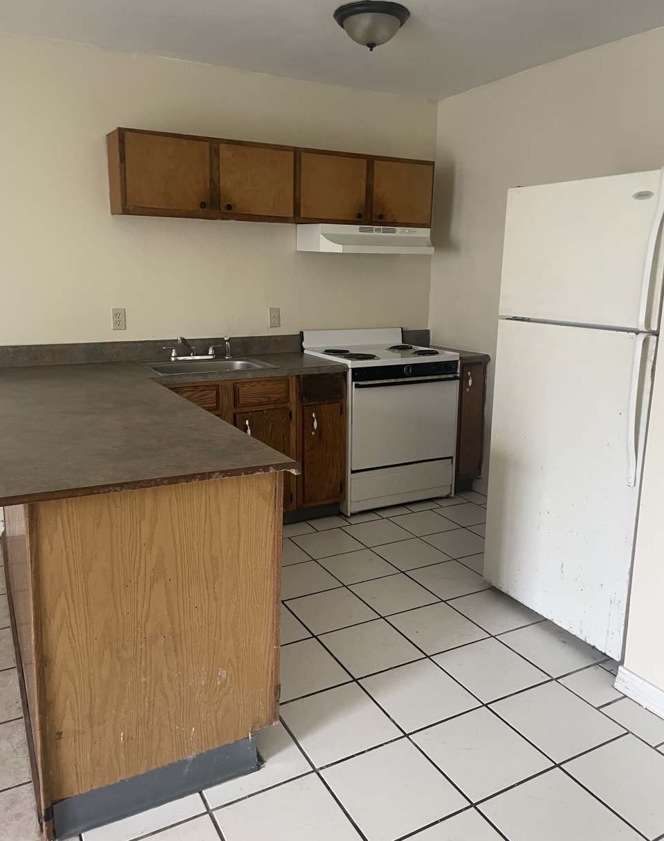 1801 Heinrich St., Unit 13