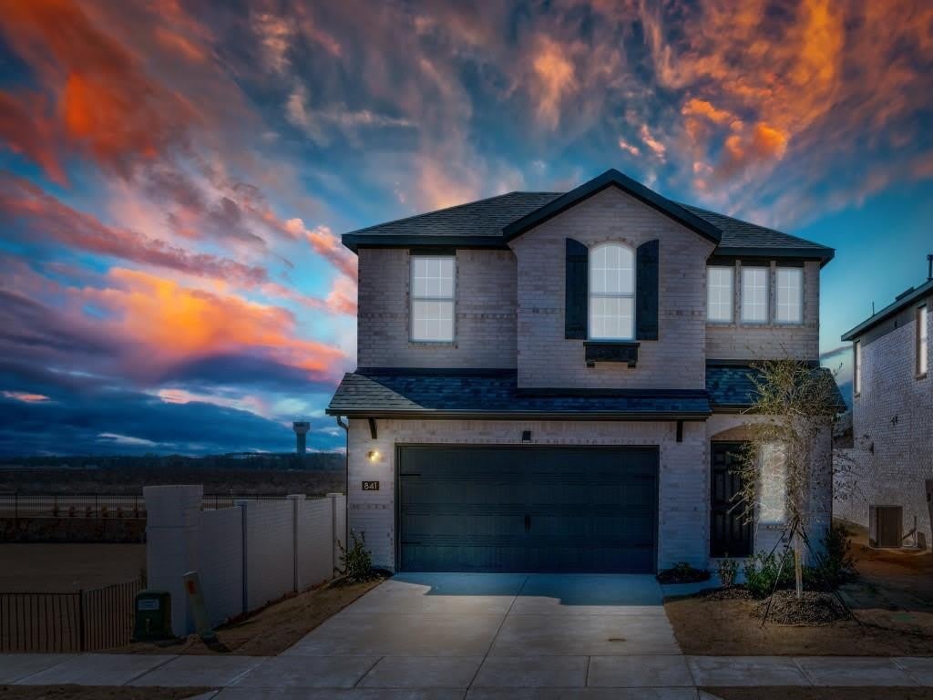 841 Santa Lucia Drive