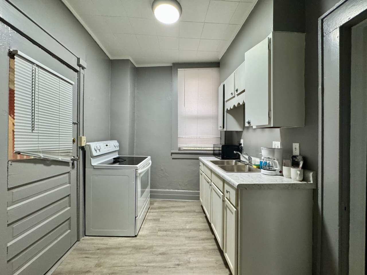 220 East Brockway Avenue - 2