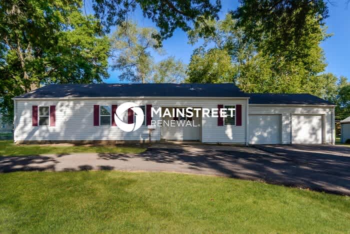 8524 West 86th Street