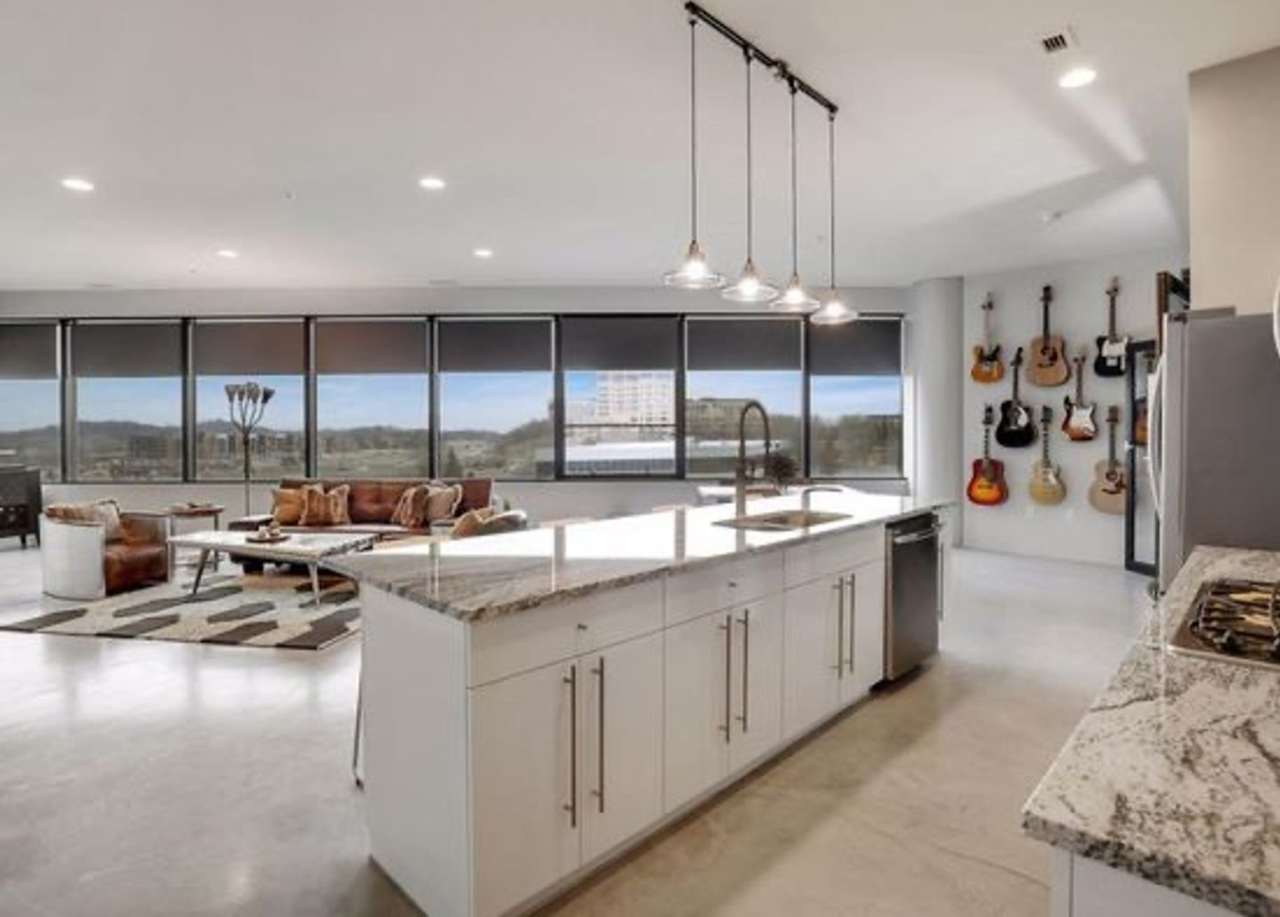 Contract For Deed - Cloud 9 Sky Flat Condo