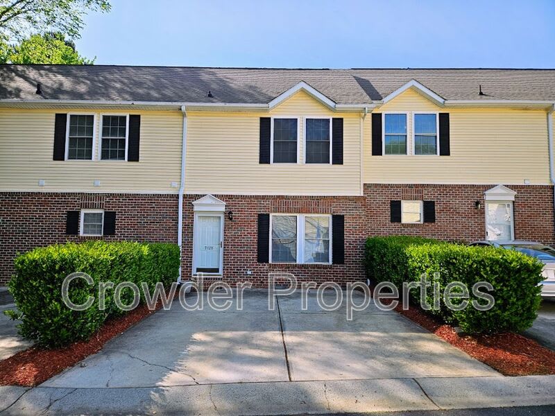 7028 Walnut Ridge Ct.