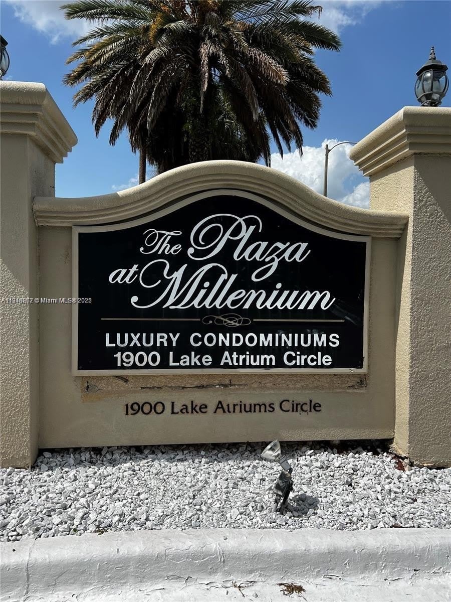 1948 Lake Atriums Circle