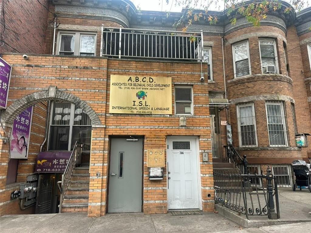 766 55th Street