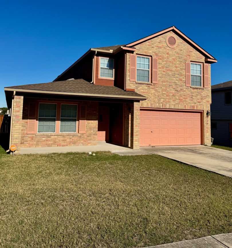 Welcome home to 232 Weeping Willow!