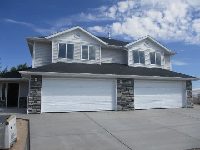 3 Bed - 2.5 Bath Twin Home -Gemini Meadows