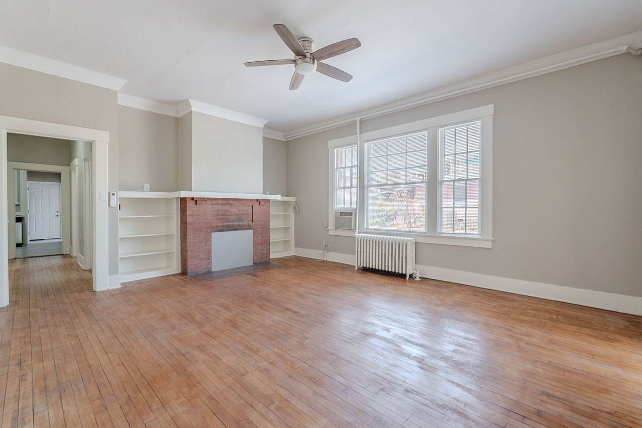 705 E. University Blvd. ( 701, 703, 705, 707 )