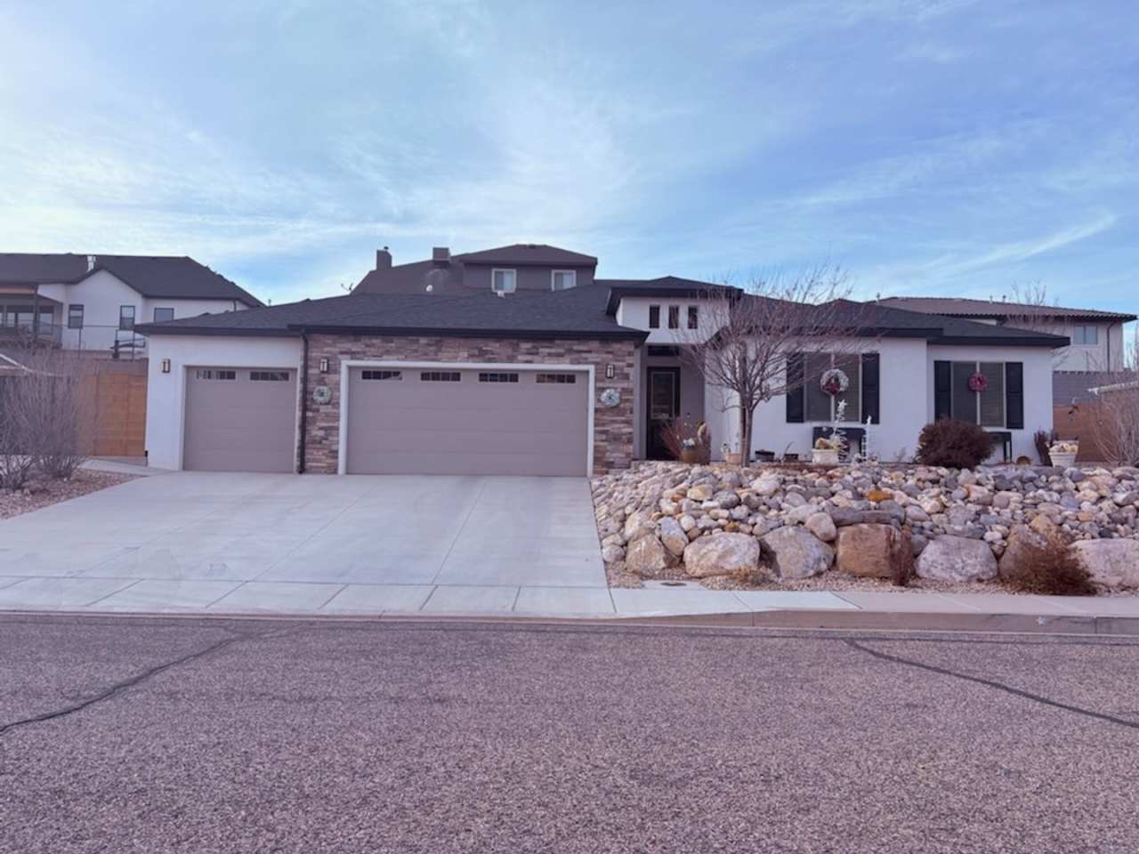 Gorgeous Cedar City Home! 3 Bedroom, 2 Bathroom