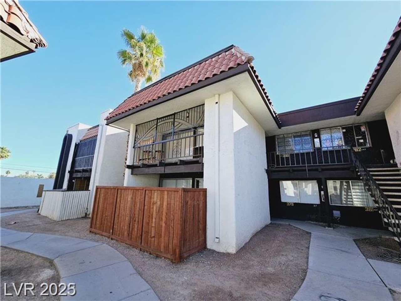 Freshly painted spacious and cozy one bedroom one bathroom condo