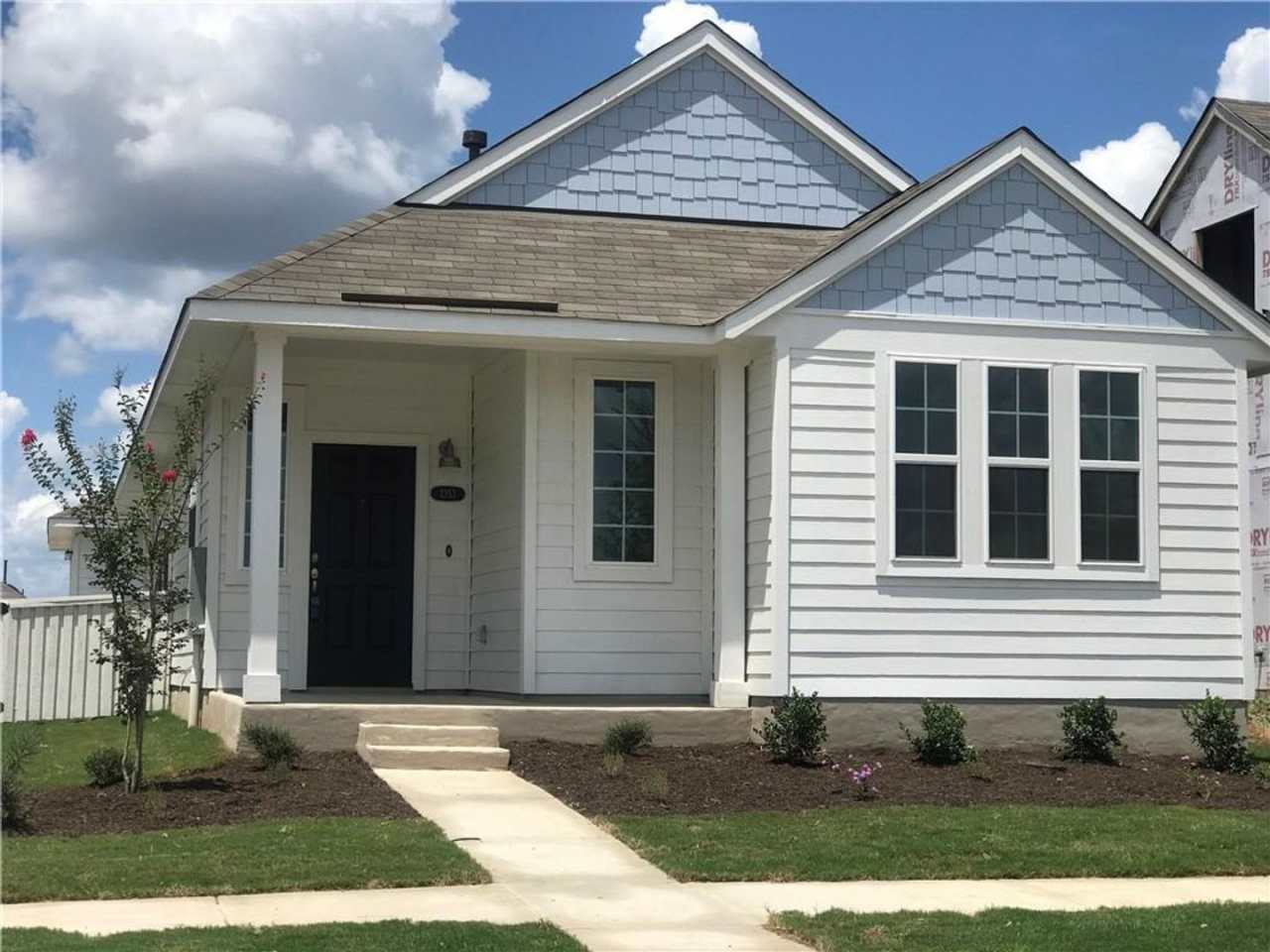 FABULOUS ONE STORY HOME IN CASETTA RANCH--KYLE, tX