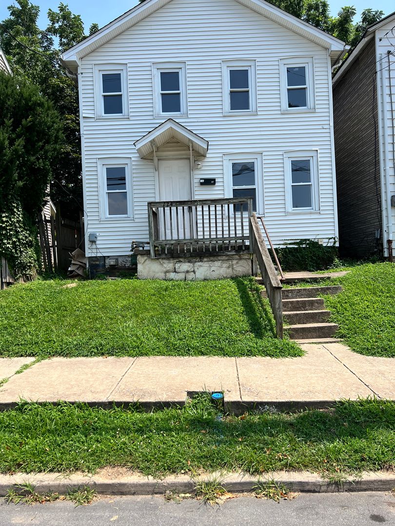 Newly Remodeled 3BR/1BA - 1st Floor | Section 8 Eligible