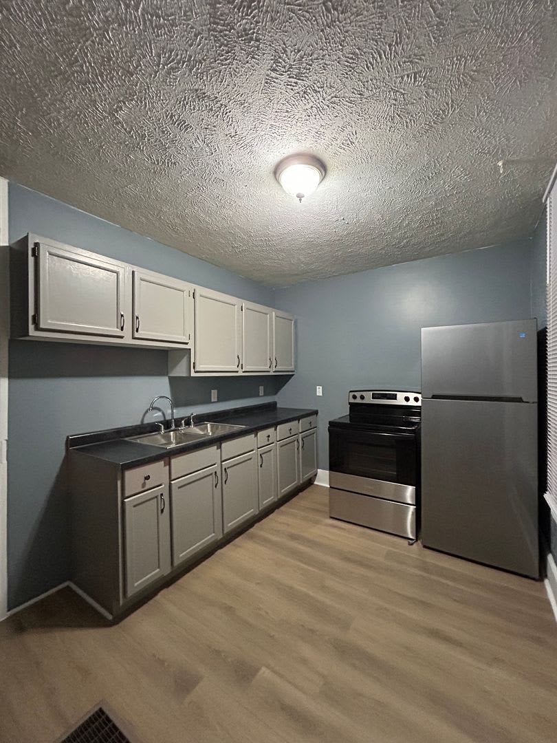 Unique 3-Bedroom, 2-Bathroom Home with Mother-In-Law Suite – $1,600/Month