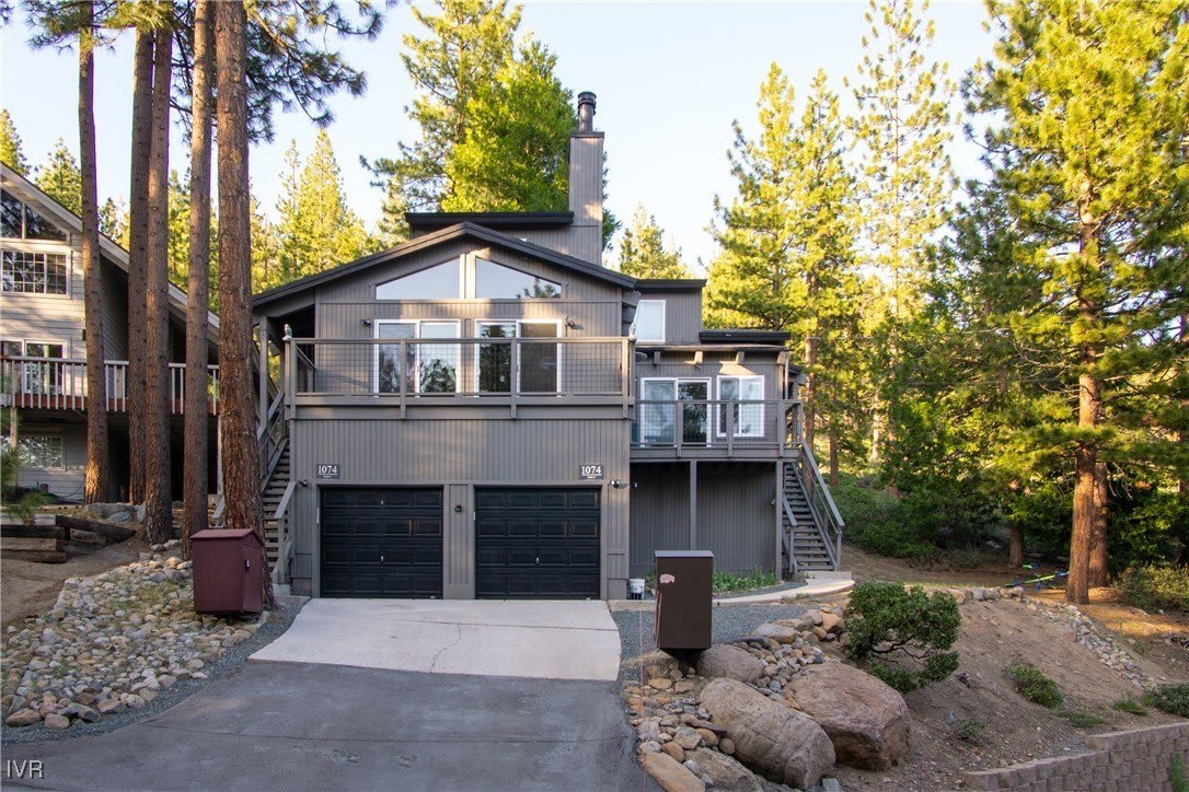 1074 War Bonnet Way unit: 1