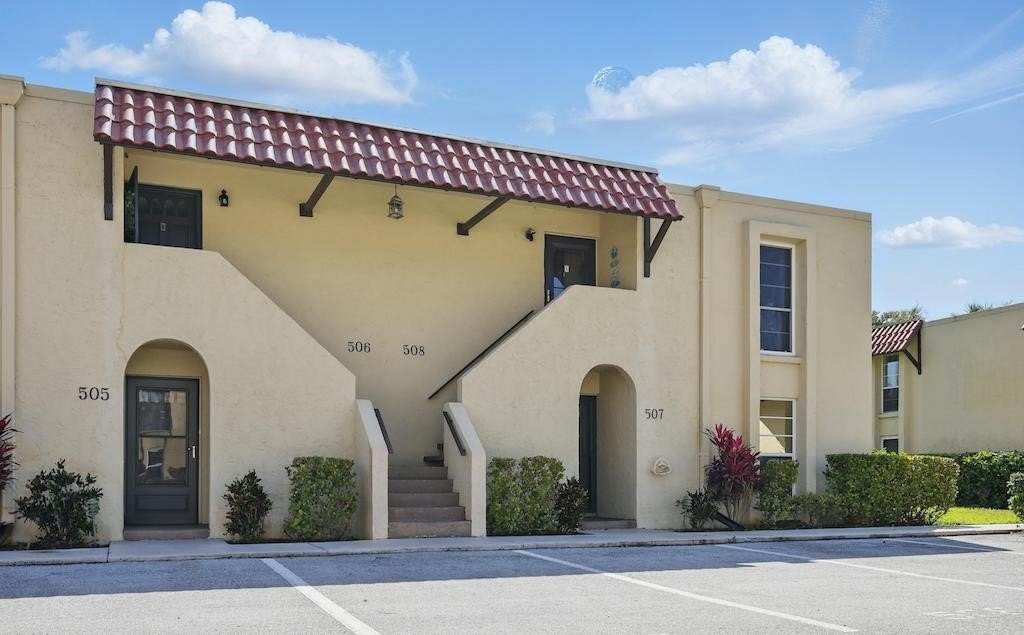 835 18th Street unit: 508