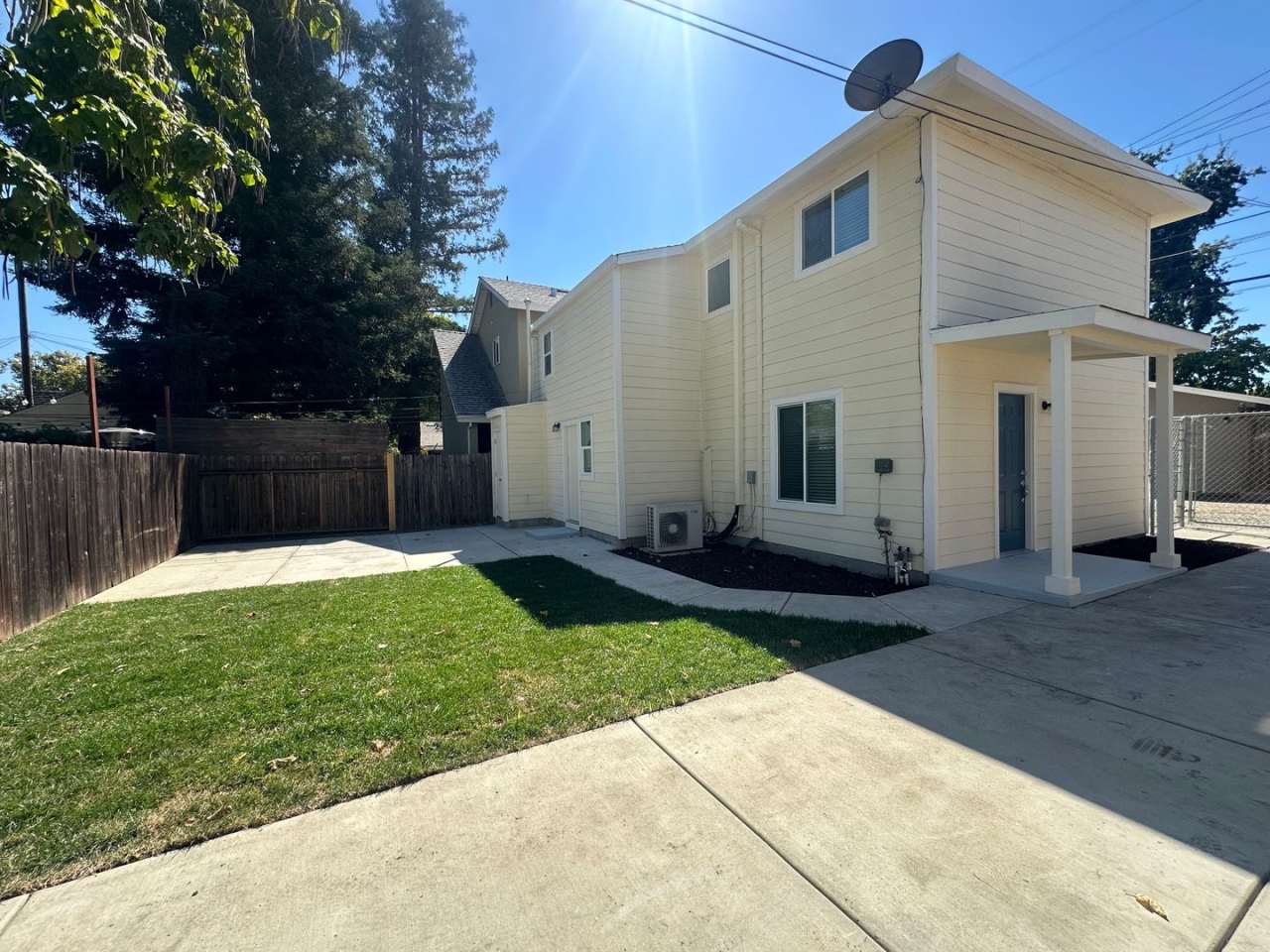 3 Bedroom 2 Bathroom Home with Yard