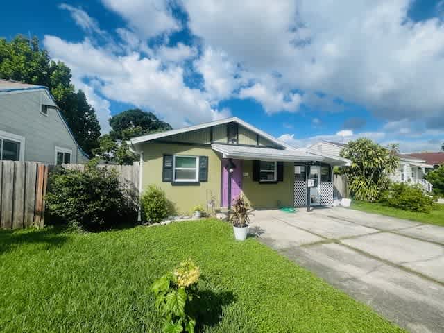 2853 17th Avenue North