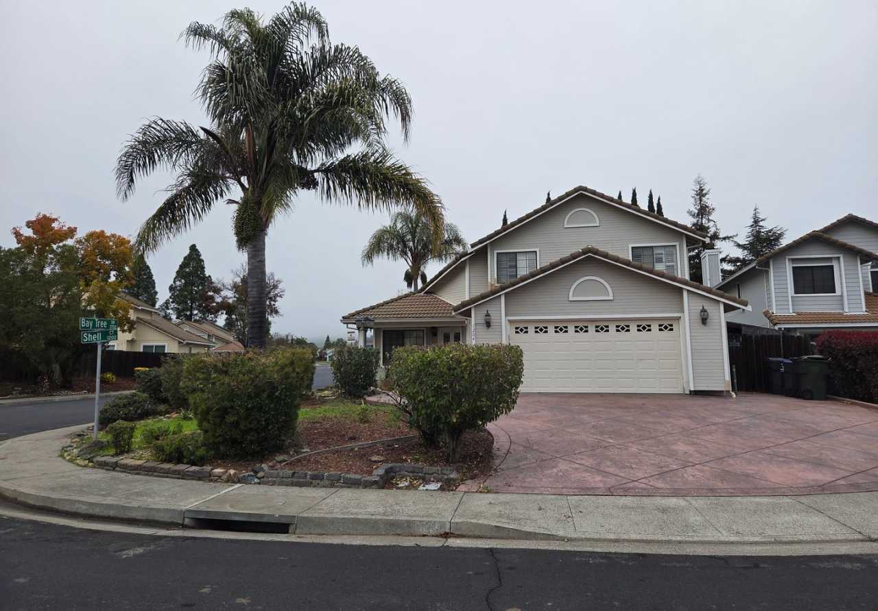 AVAILABLE NOW / Laurel Creek