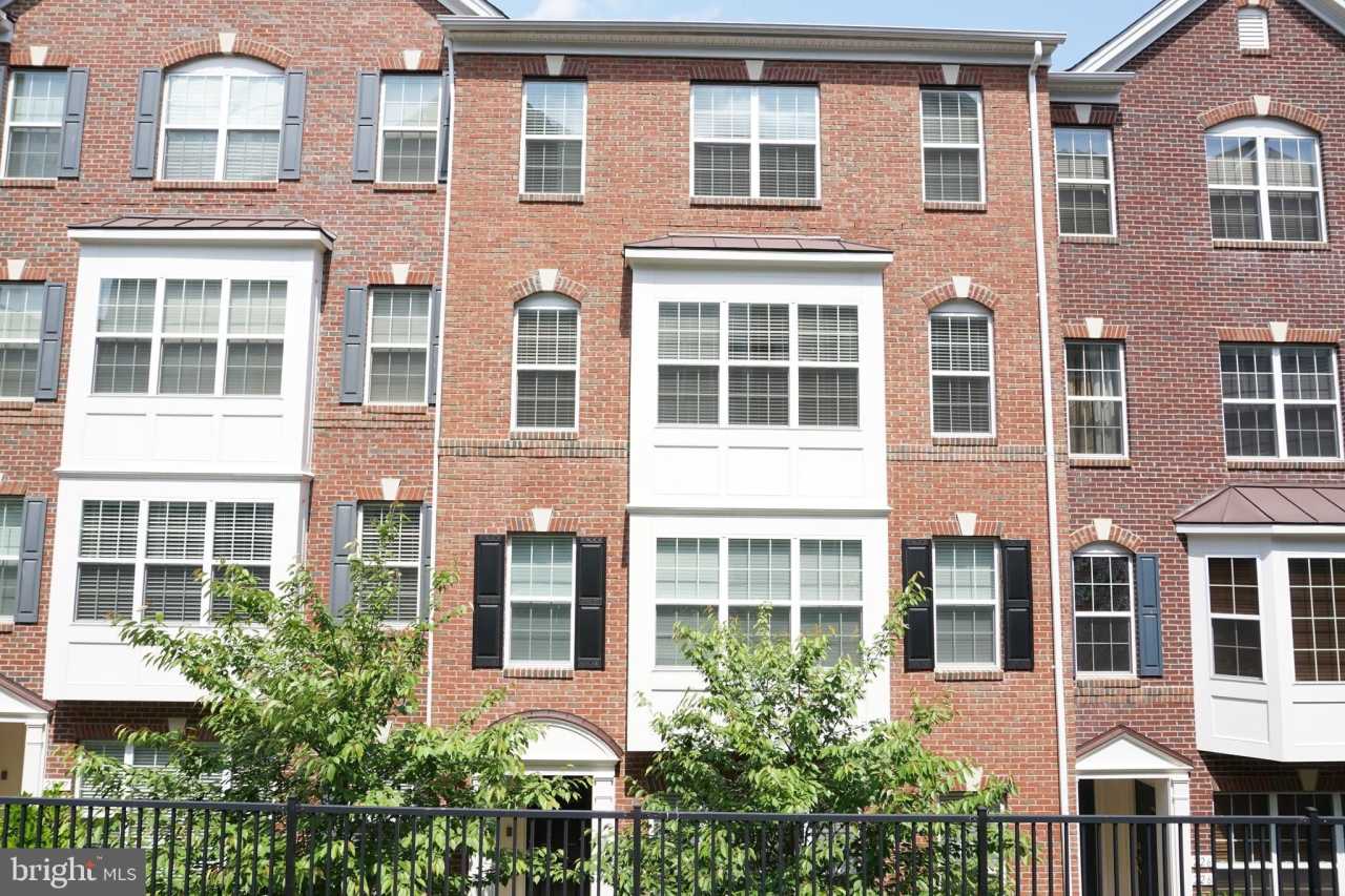 2261 KEW GARDENS Drive unit: 186