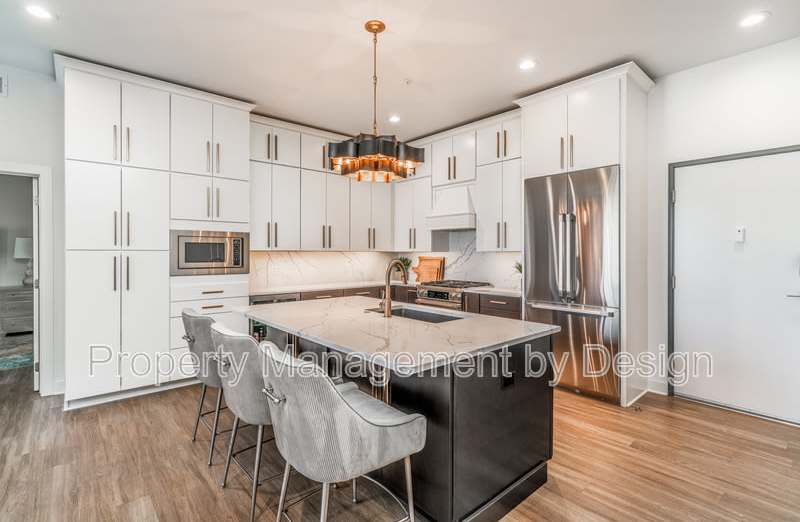 400 Southwest 7th Street