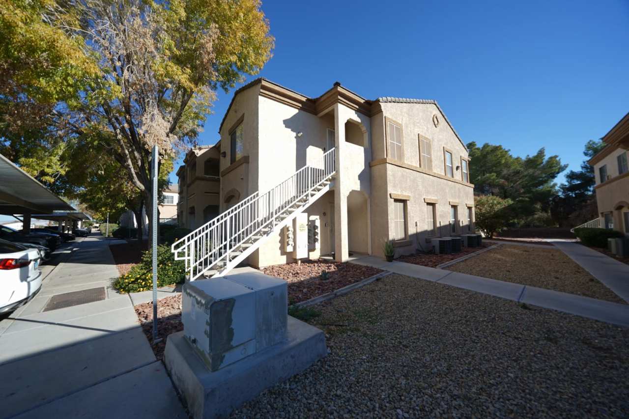 SHOWINGS AVAILABLE NOW