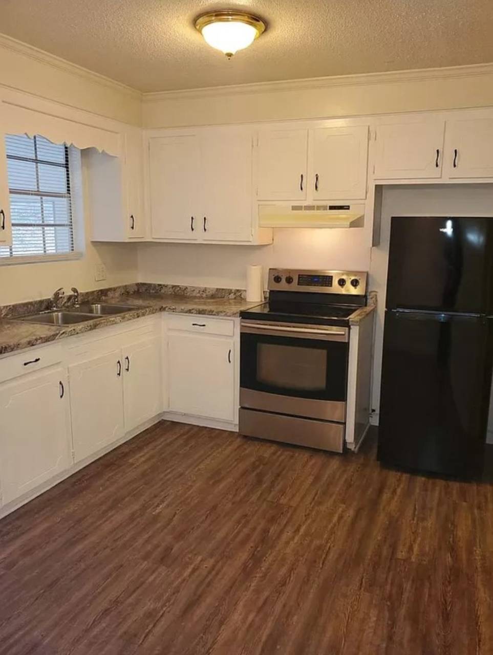 109 Horseshoe Circle