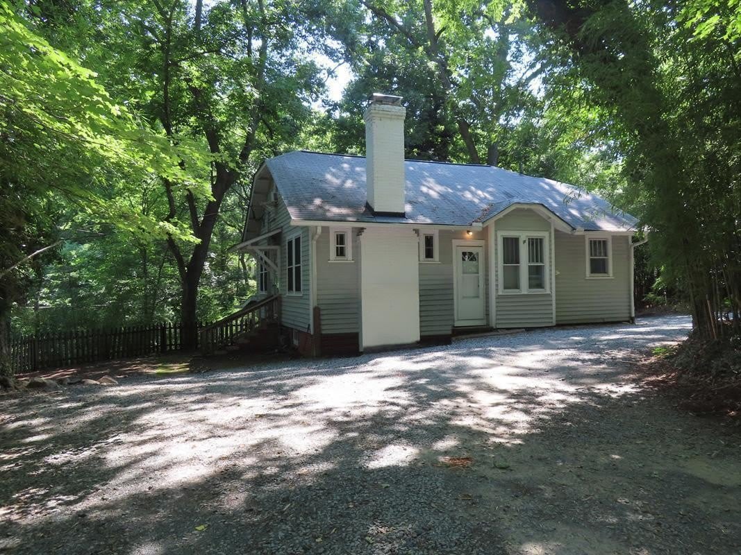 406 Hillsborough Street unit: Apt