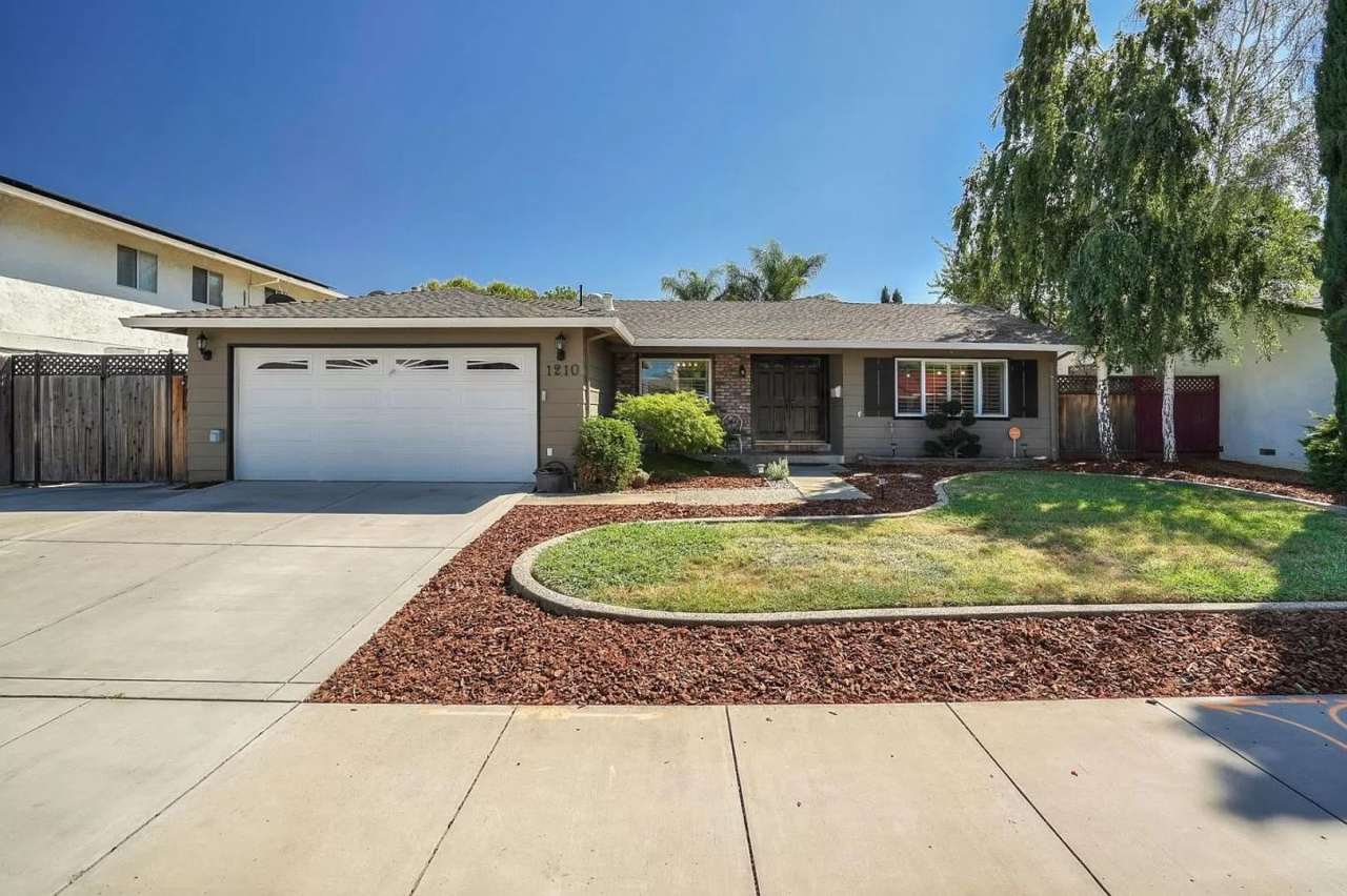 Beautiful 3 bedroom, Single Family Home in Westside Gilroy