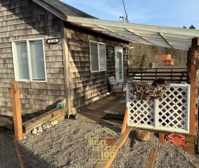 3128 Southwest Coast Avenue