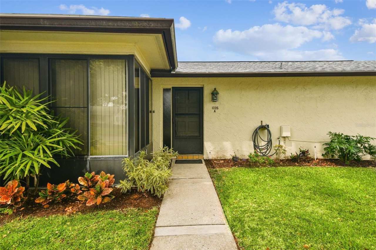 1335 QUEEN ANNE DRIVE