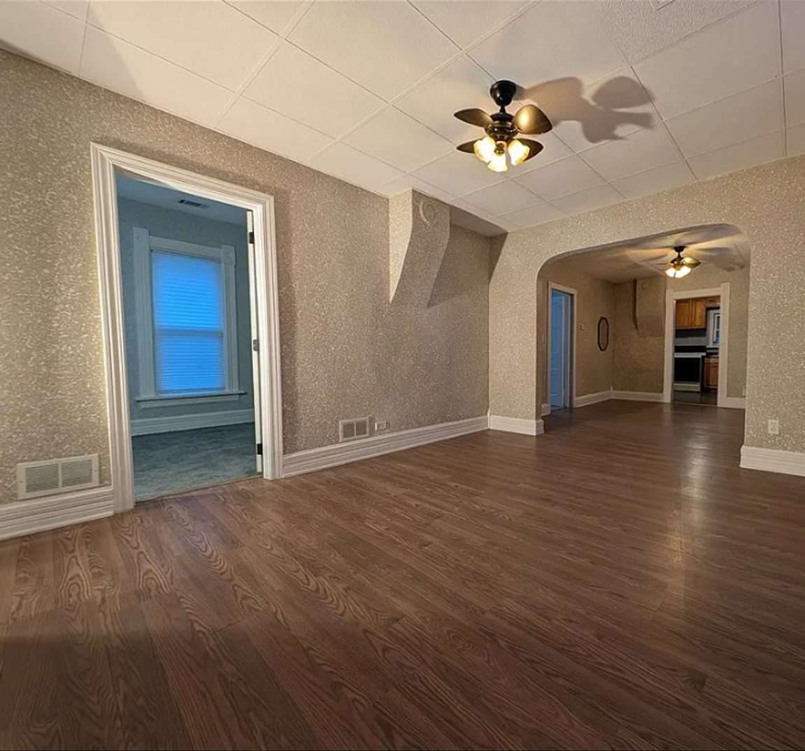 Spacious 3 Bedroom 1 Bath House with Fenced in Back Yard