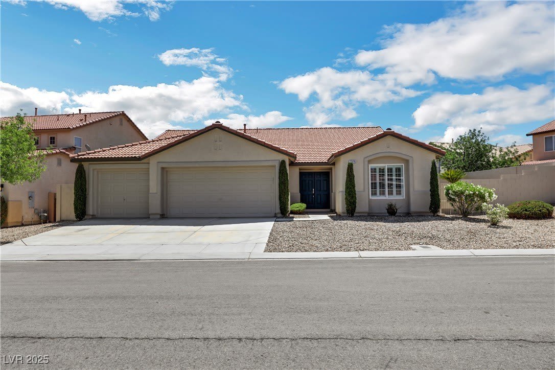 7379 Majestic Bluff Place