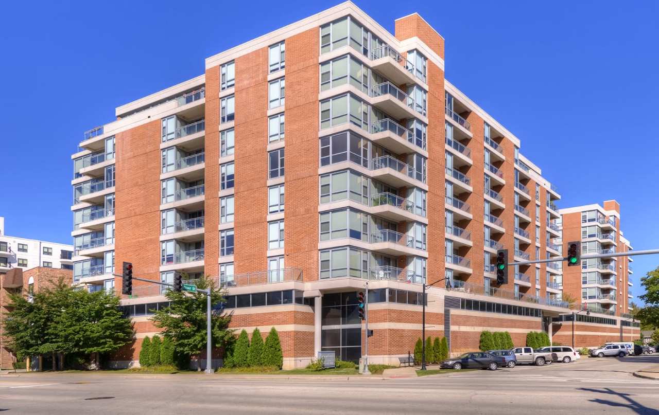 Kingston Pointe Apartments