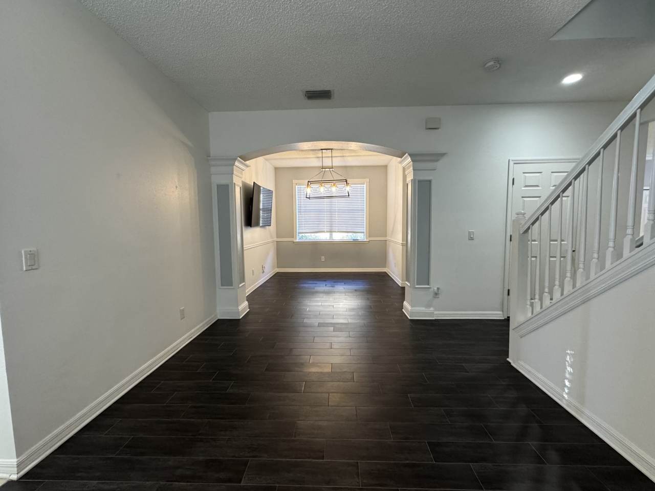 7237 Bellingham Oaks Boulevard