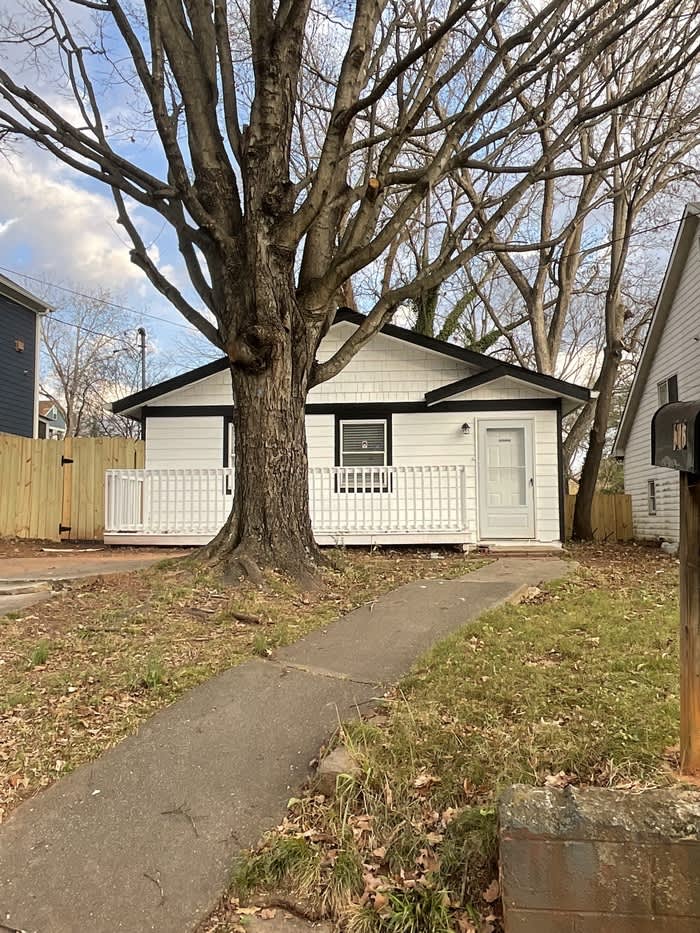 826 Martin Street Southeast