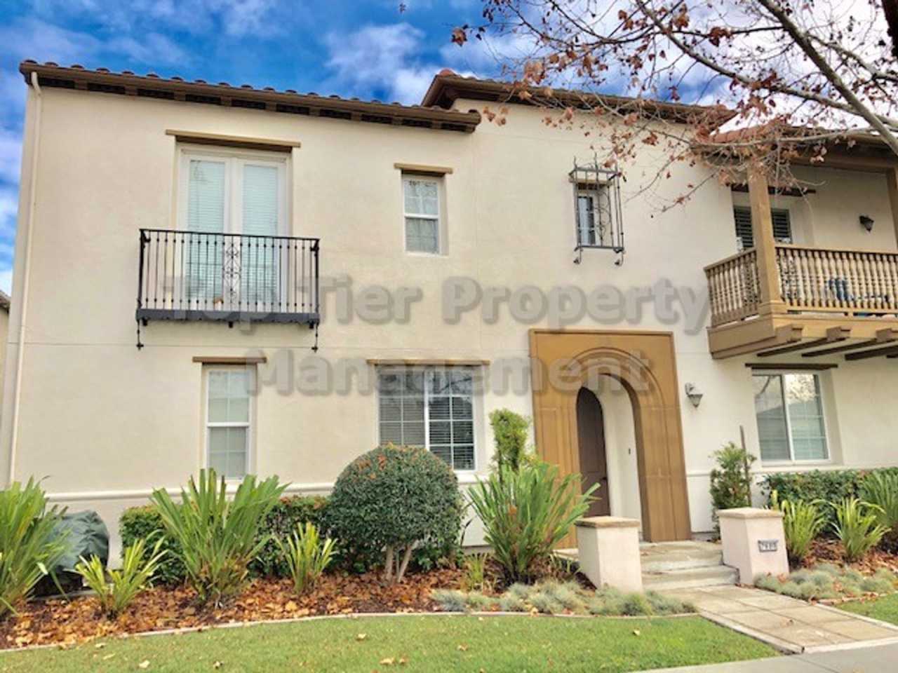 Beautiful 2 Bd/2.5 Ba/1,730 sqft Townhouse in San Ramon available for Lease
