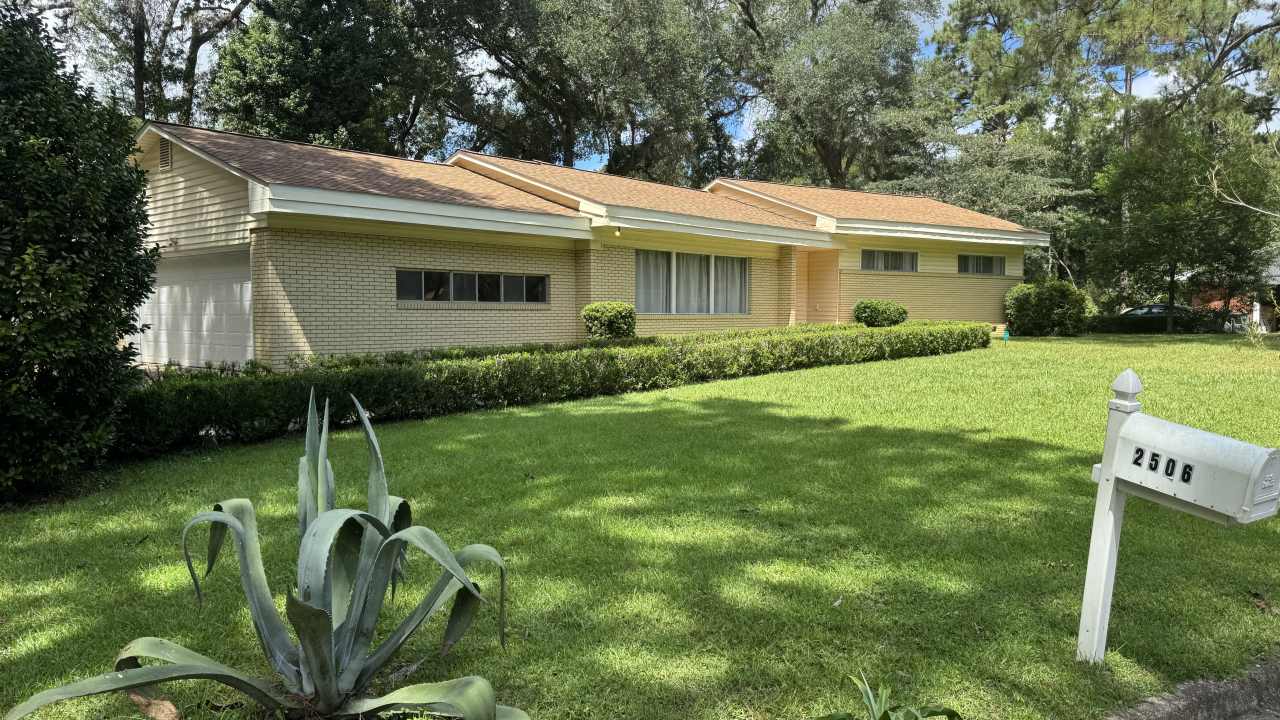 2506 Sir William Street