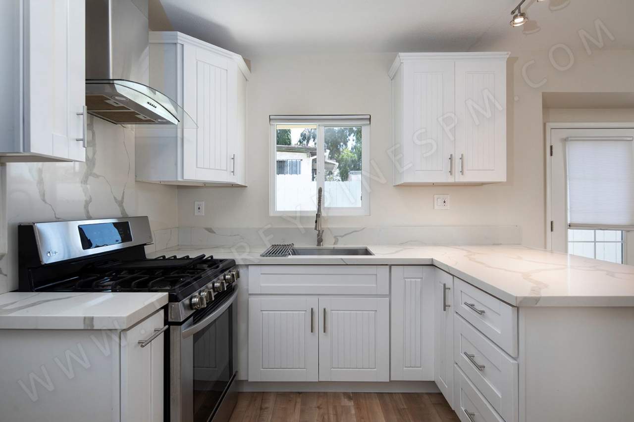 *OPEN HOUSE: 7/5 10:00AM-12:00PM* Remodeled 4BR Home with 6 Parking Spaces in South Park!