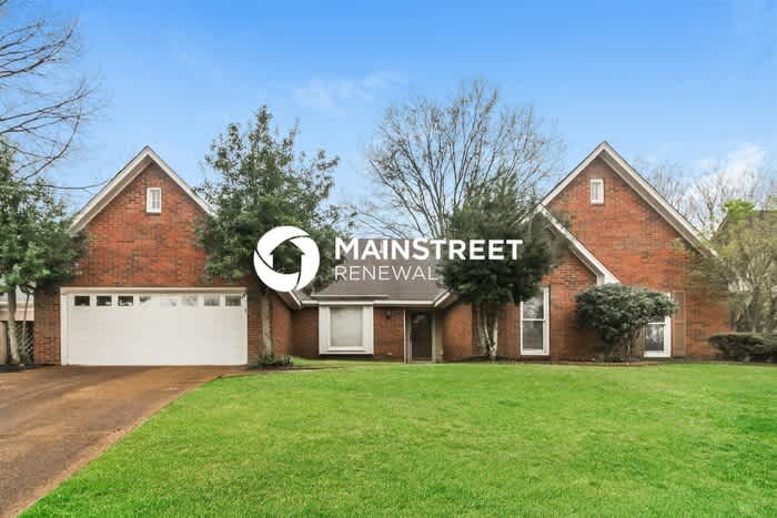 8925 Walnut Forest Cove