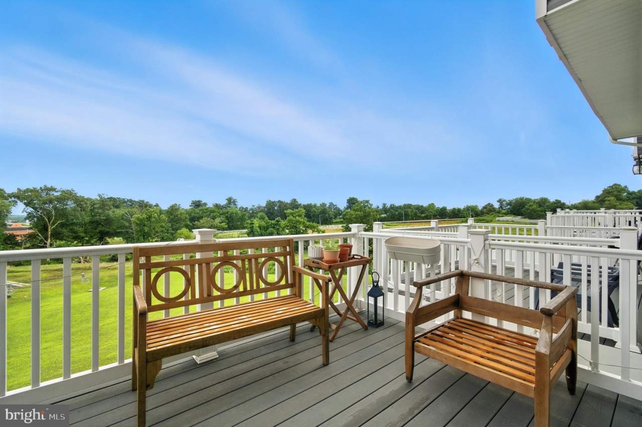 5051 SILVER OAK Drive