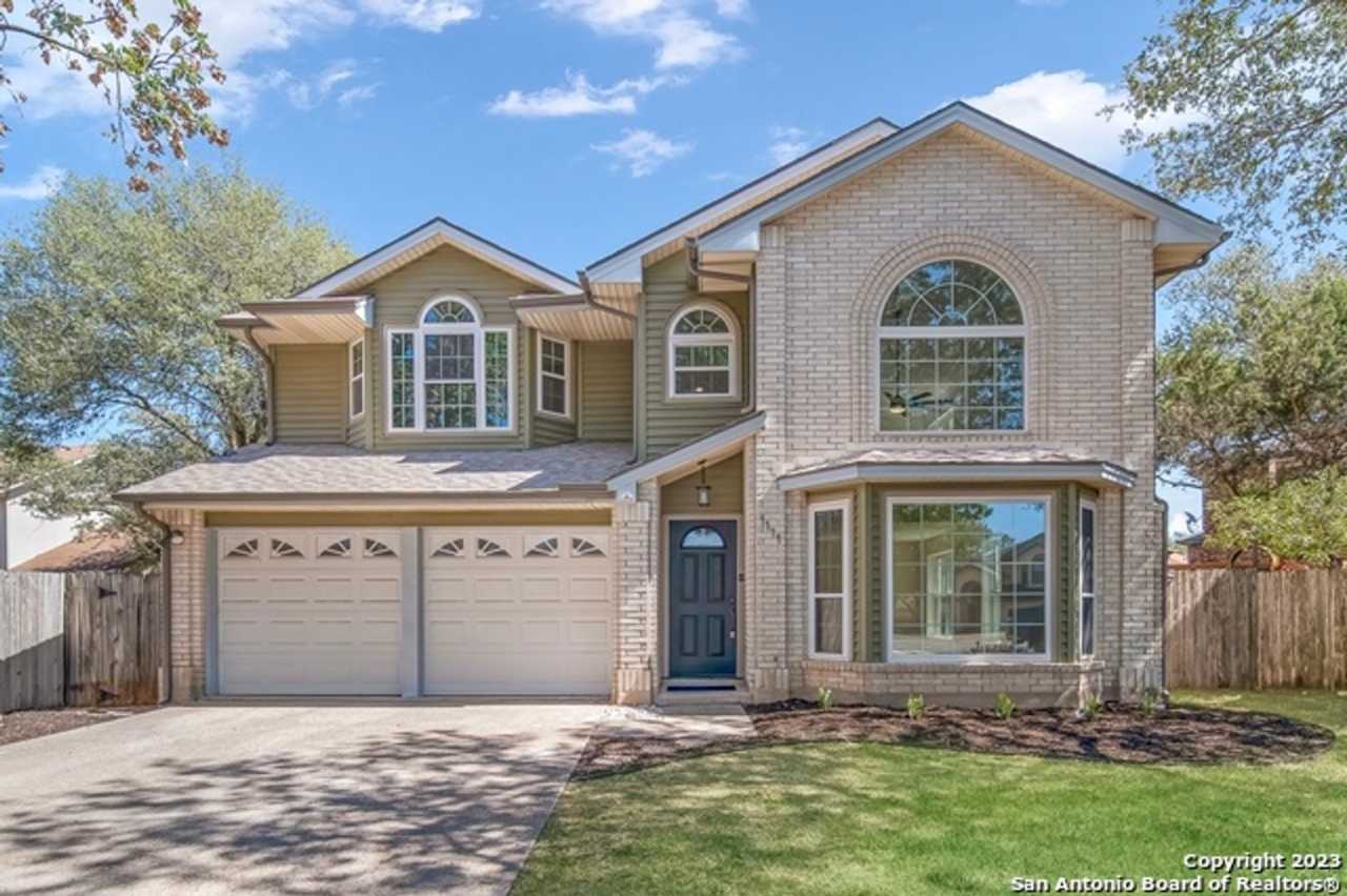 Newly remodeled home in Stone Oak!