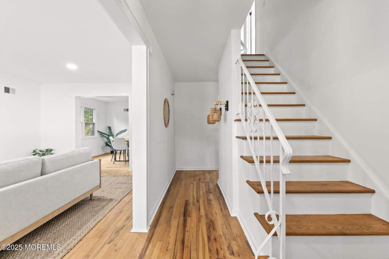 282 Clermont Terrace