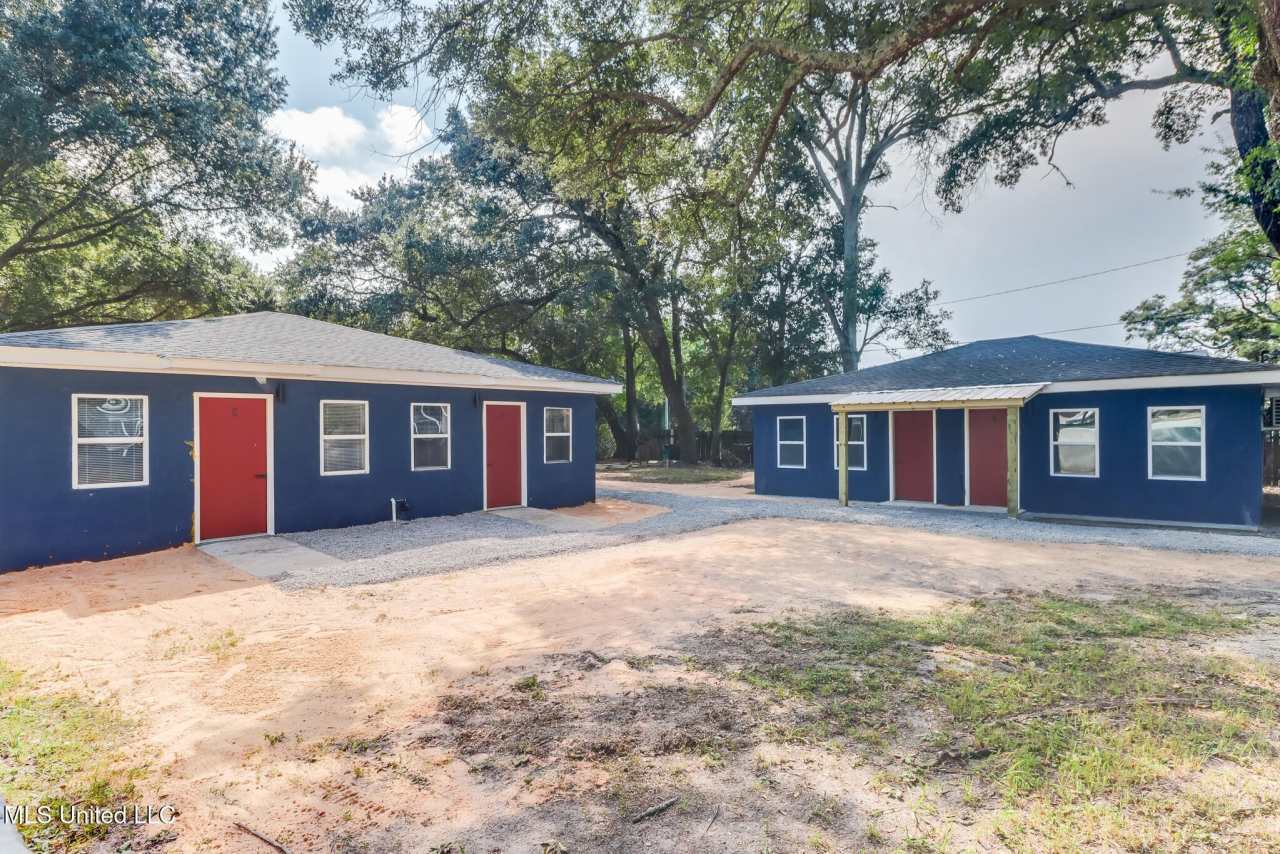 264 Mcdonnell Avenue lot: C