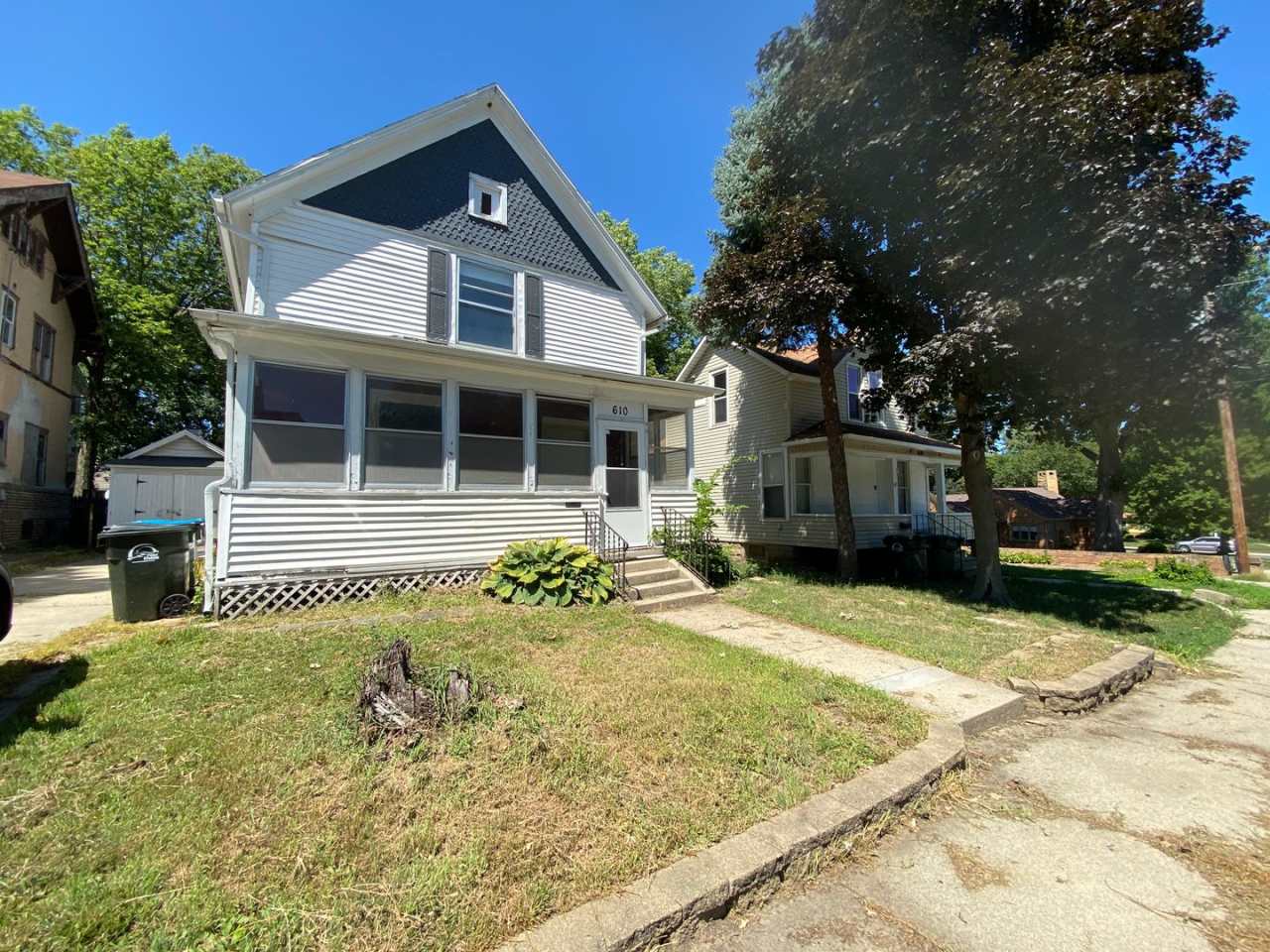 2+ bedroom house now available $695