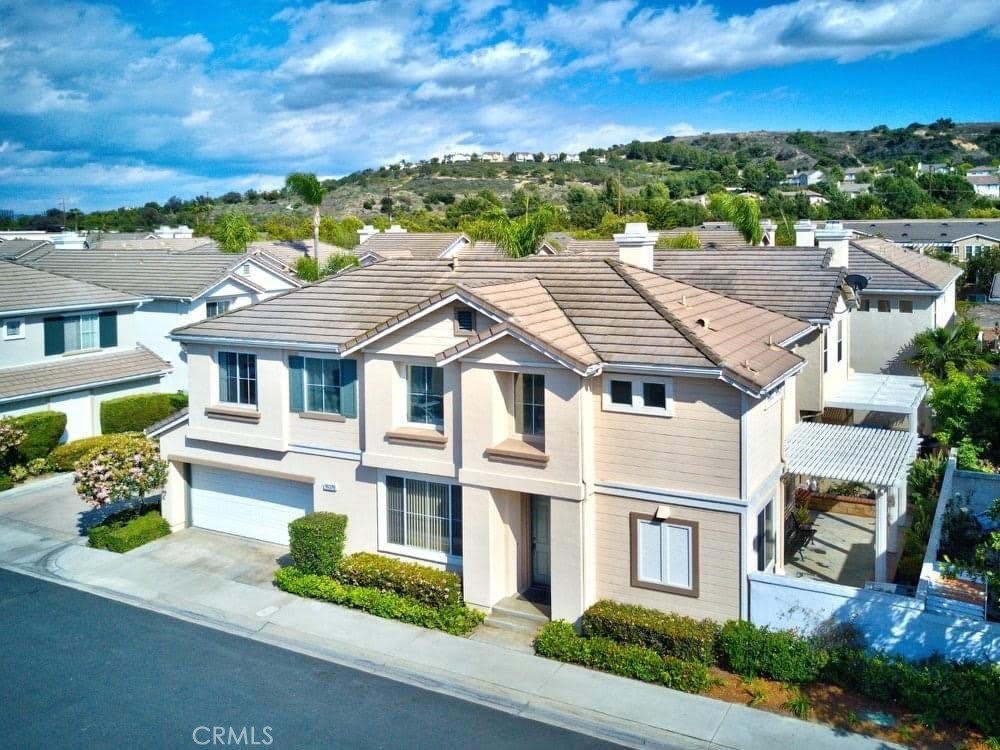 16376 CREEKSIDE Place