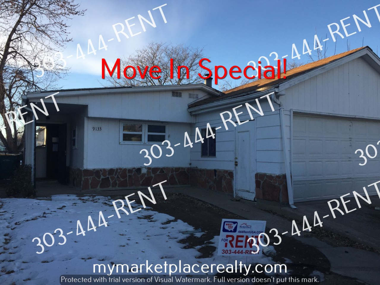 HOLIDAY MOVE IN SPECIAL $250 OFF OF THE 1ST MONTHS RENT!