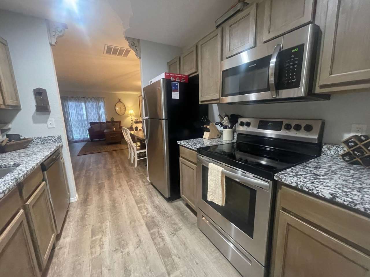 Recently Renovated Furnished 3 Bedroom 2 Bath Condo/ Apartment for Rent in Branson, MO
